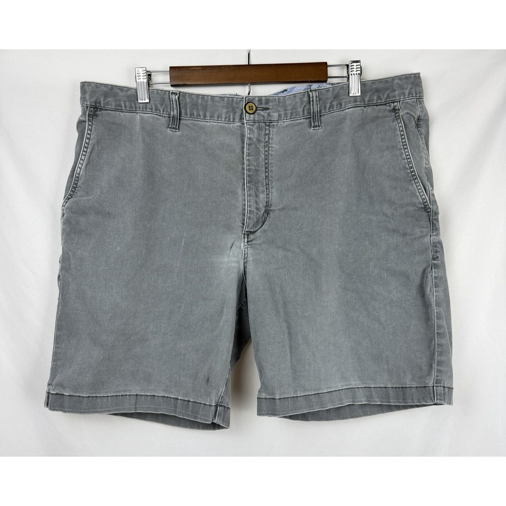 Tommy Bahama Shorts Mens 40x8 Gray Chino Flat Front Stretch Island Soft Casual